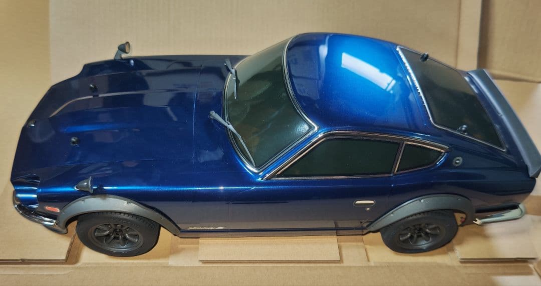 京商　FAZER Mk2 ダットサン240Z　メタリックブルー