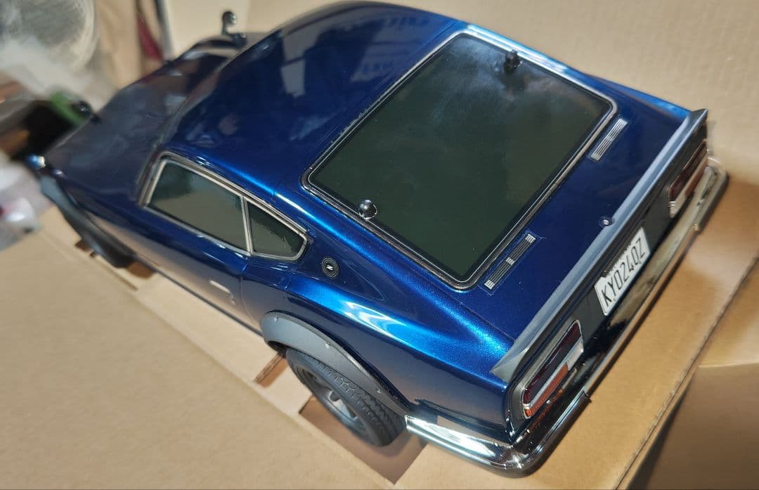 京商　FAZER Mk2 ダットサン240Z　メタリックブルー