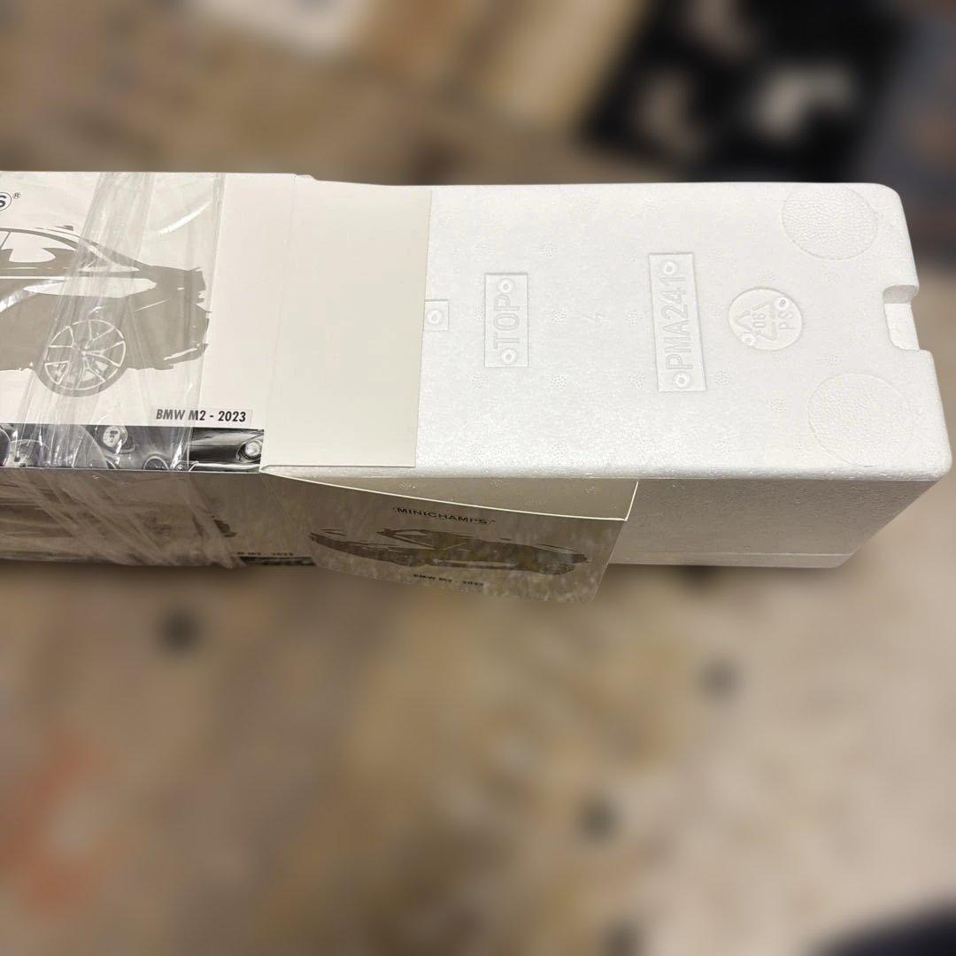 1/18 BMW M2 ダイキャスト