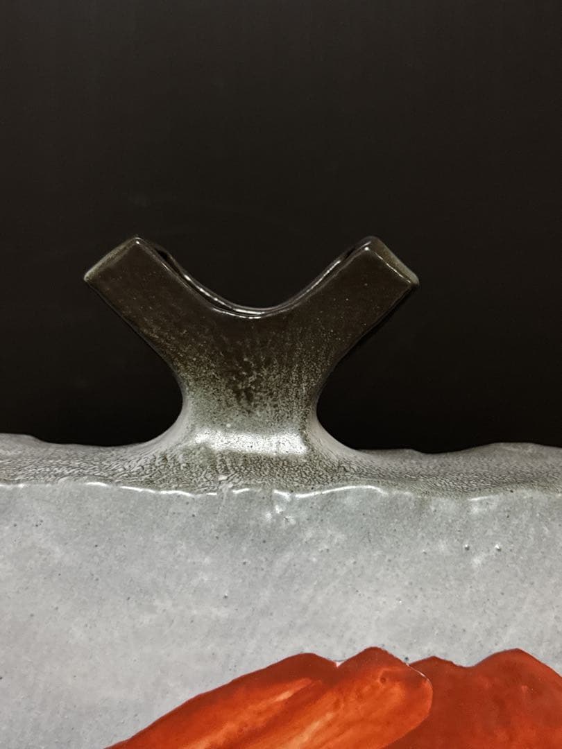 秀逸作 九谷焼 名人 山上義正 造 灰釉赤富士図 扁壺 花瓶 桐共箱 茶道具