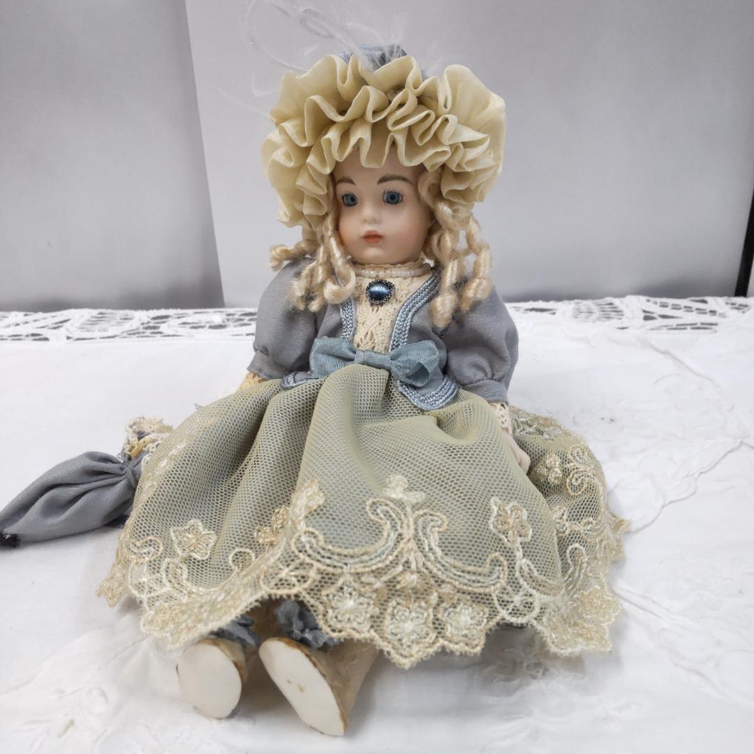 ミニョネット　アンティークドールリプロ　人形　ブリュ風