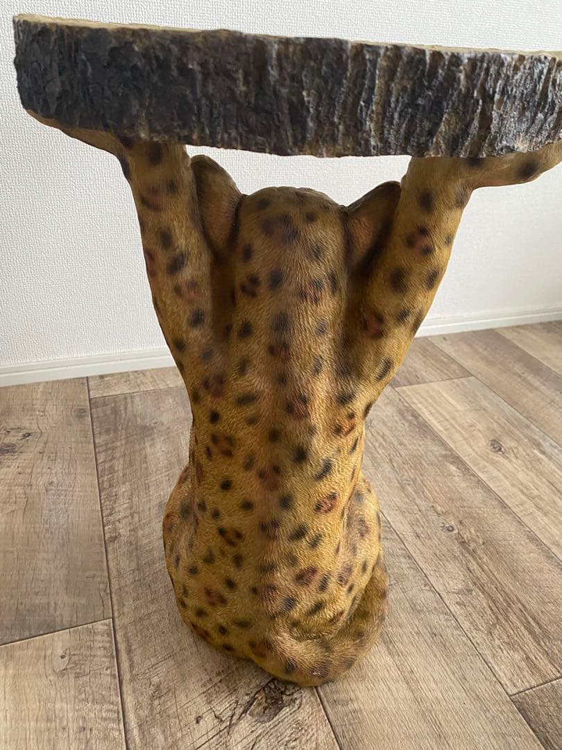 【美品】アニマル　サイドテーブル　カレ　KARE　kare ヒョウ トラ