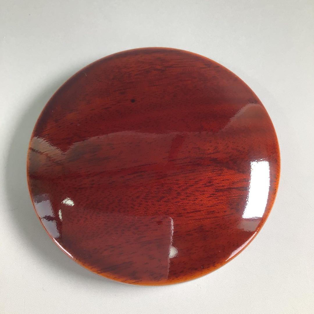 Ｒ１３０　香合　『指物師　稲尾誠中斎作』『溜塗』『余木』『丸香合』　共箱　茶道具