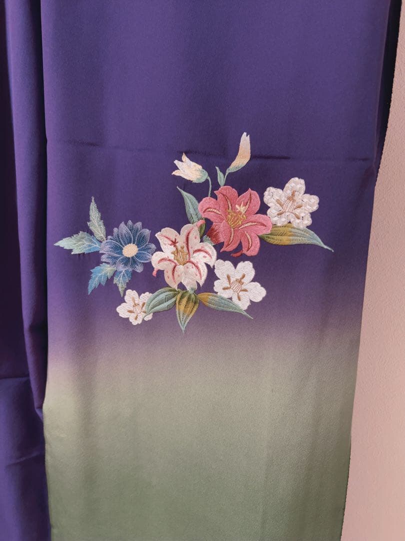 [未使用] 未仕立て 振袖 仮絵羽 刺繍 フラワーシーズン 着物 訪問着