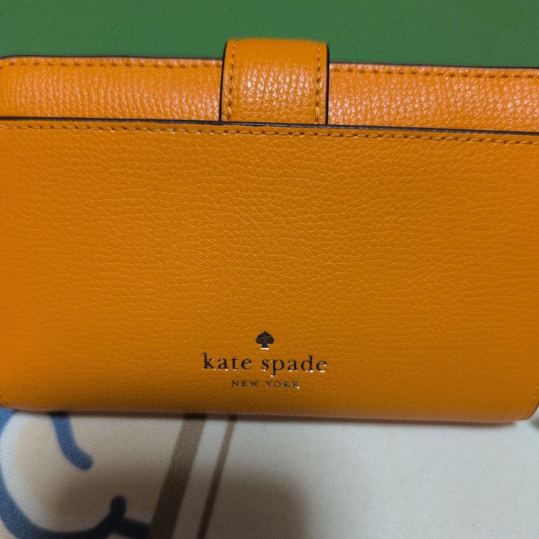 kate spade オレンジ 二つ折り財布