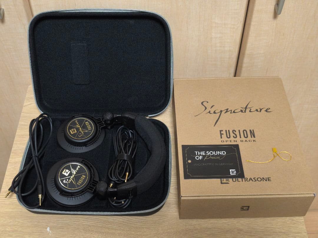 ヘッドホン ULTRASONE Signature FUSION OPEN BACK