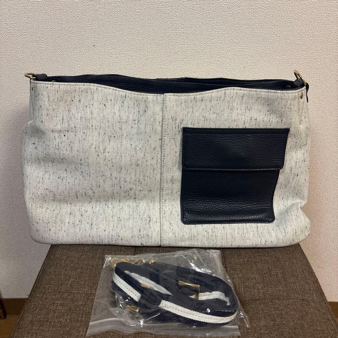 美品ATAOアタオ　エルヴィ2way ショルダーバッグ　ホワイトデニム