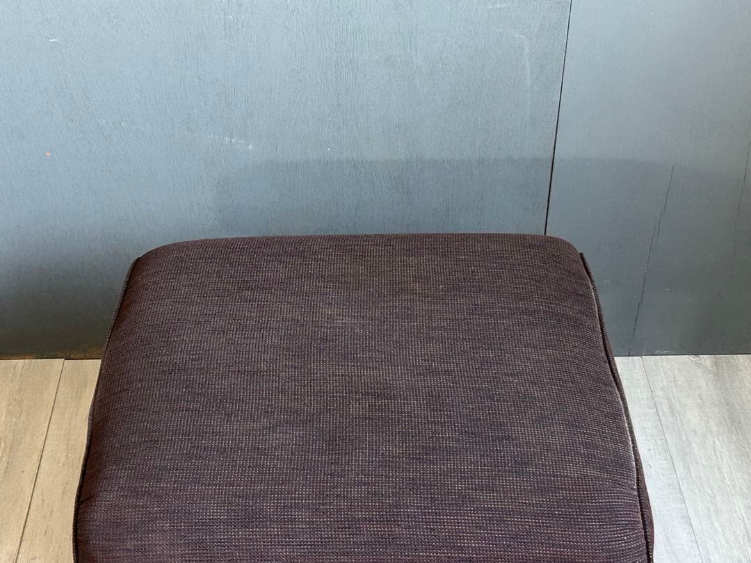 飛騨産業　キツツキマーク　KAYA オットマン　スツール　オーク無垢材 NG