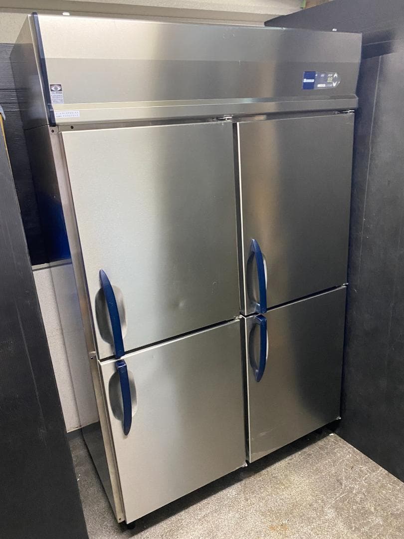 DAIWA 4ドア冷凍庫 2013年 縦型 大和冷機 1200×650×1900