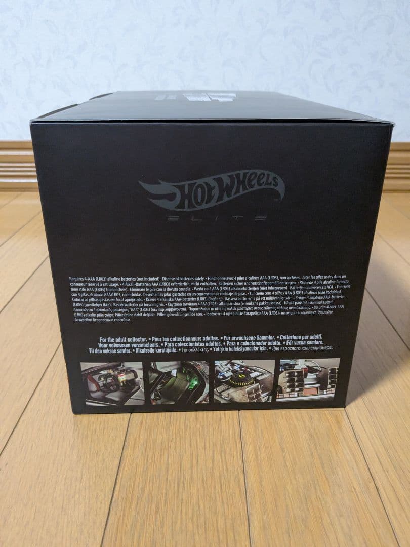 デロリアン 1/18 アルティメットエディション バックトゥザフューチャー