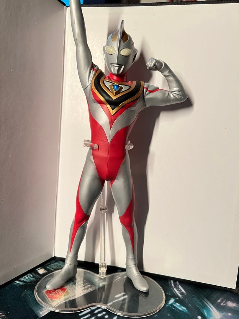 ULTRA NEW GENERATION ウルトラマンガイア (V2)