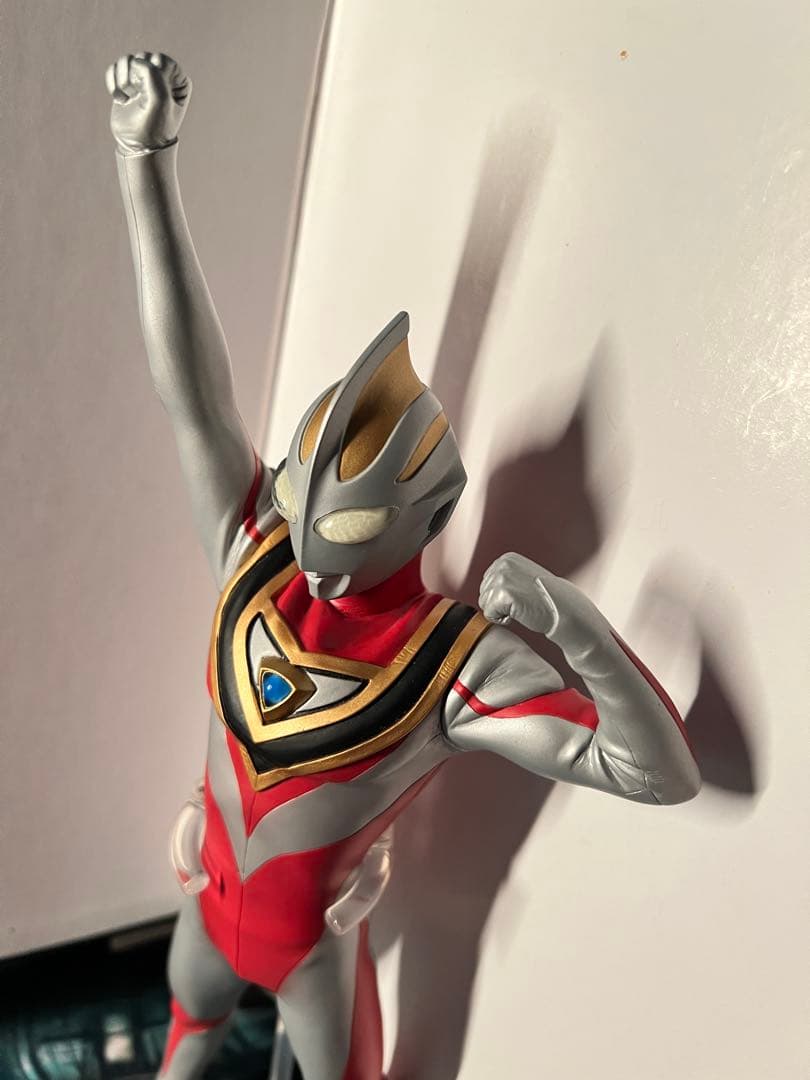 ULTRA NEW GENERATION ウルトラマンガイア (V2)