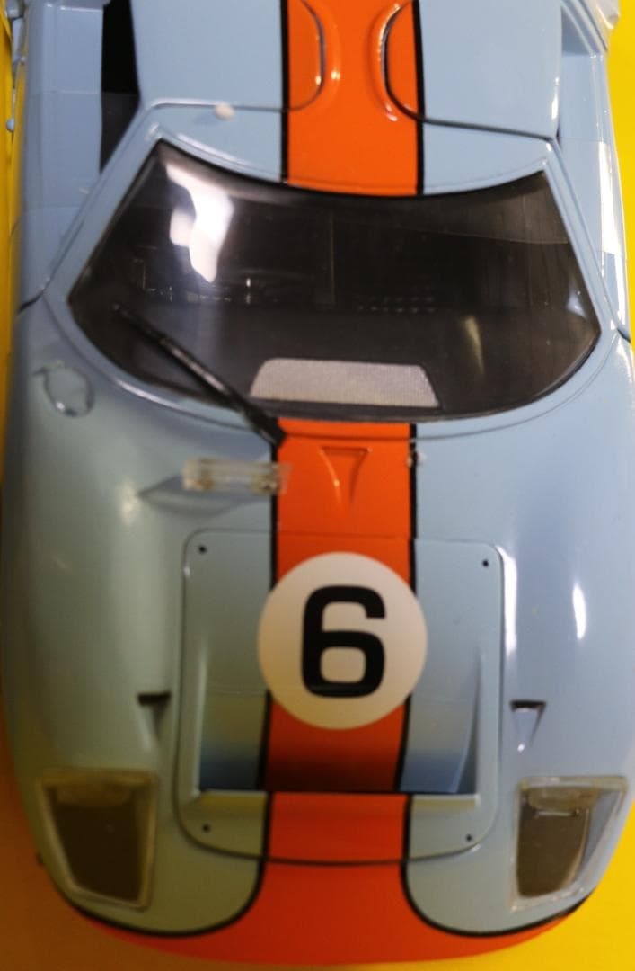 JOUEFエボリューション製 フォードＧＴ４０ 　１９６９ル・マン優勝　1/18