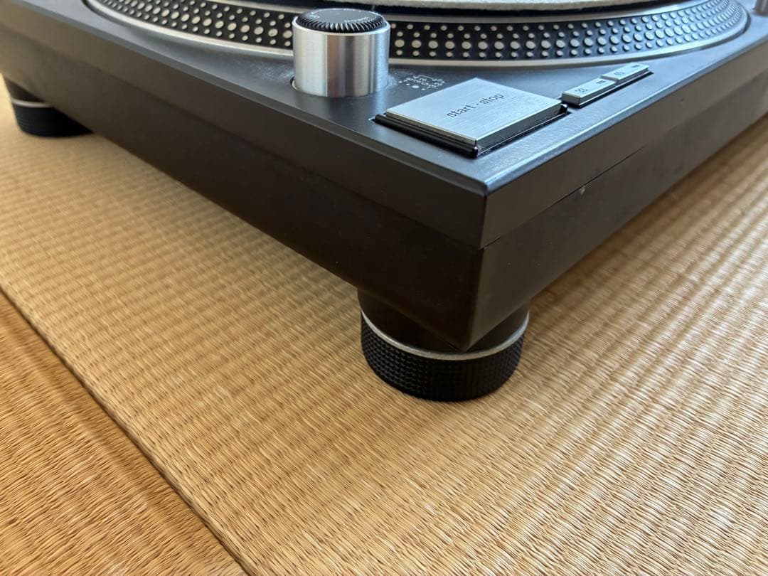 j*n様 Technics SL-1200 MK5 ターンテーブル