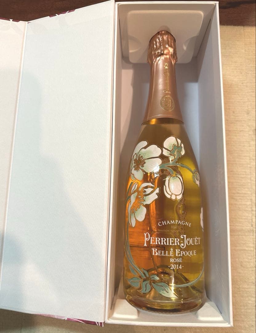 ペリエジュエ⭐︎ベル エポック ロゼ 2014ギフトボックス、ショッパー付き！