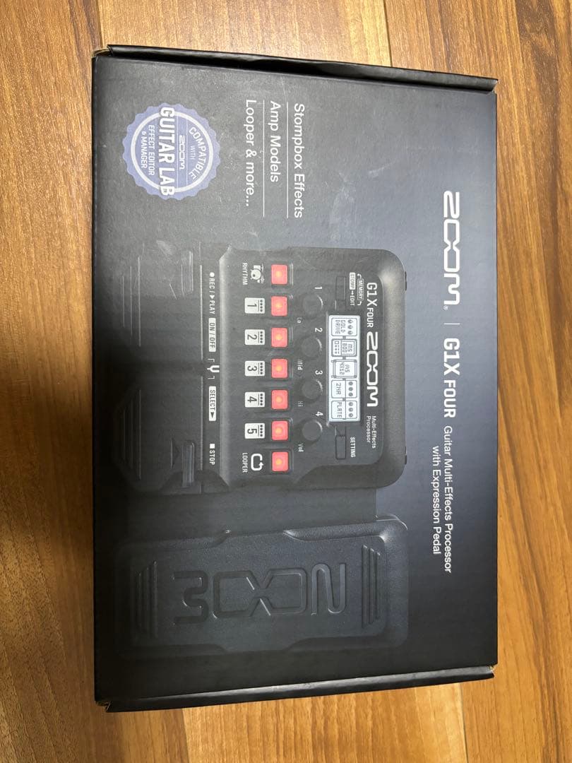 Zoom G1X FOUR ギターエフェクター