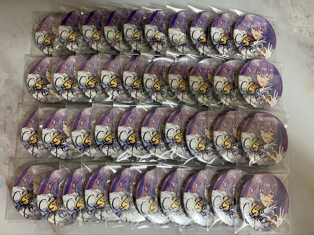 ユメ ポートレートサイン缶バッジ