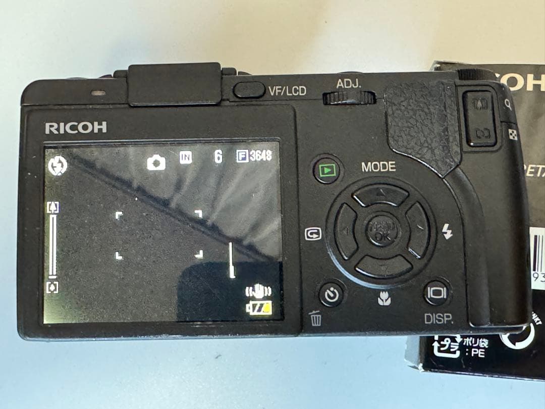 【RICOH】Caplio GX100 with VF-1 とOP類