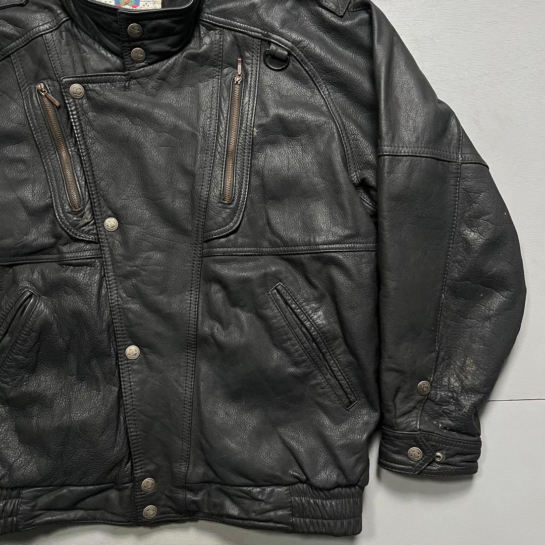 vintage レザーフライトジャケット　牛革　オールレザー　短丈　黒　M