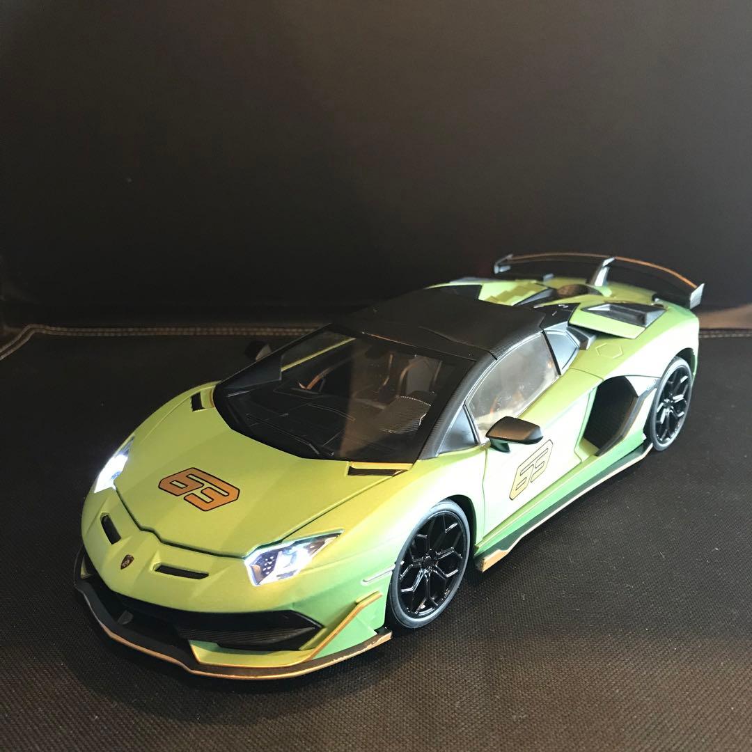 ミニカー4台、Ferrari812/SF90XX, AMG one, SVJ64