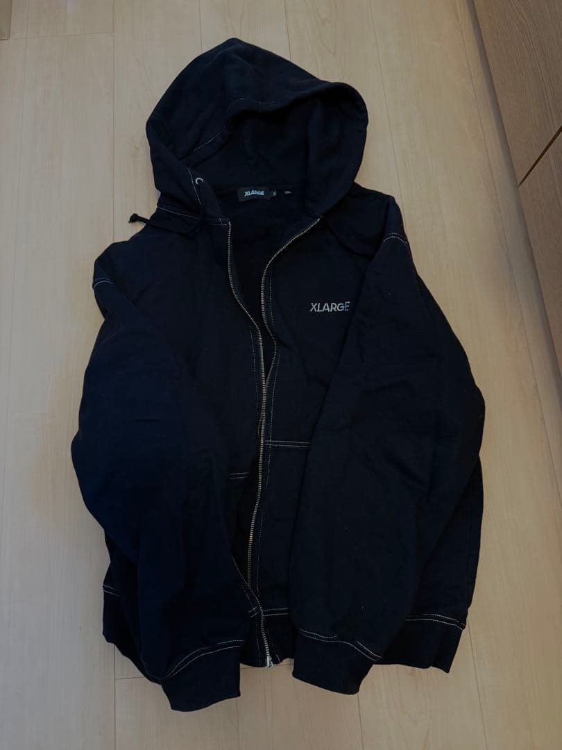 ほぼ新品XLARGE ブラック XLラインストーン