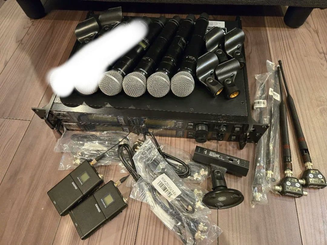 SHUREワイヤレスマイクロフォンSM58トランスミッターUR1受信機UR4D+