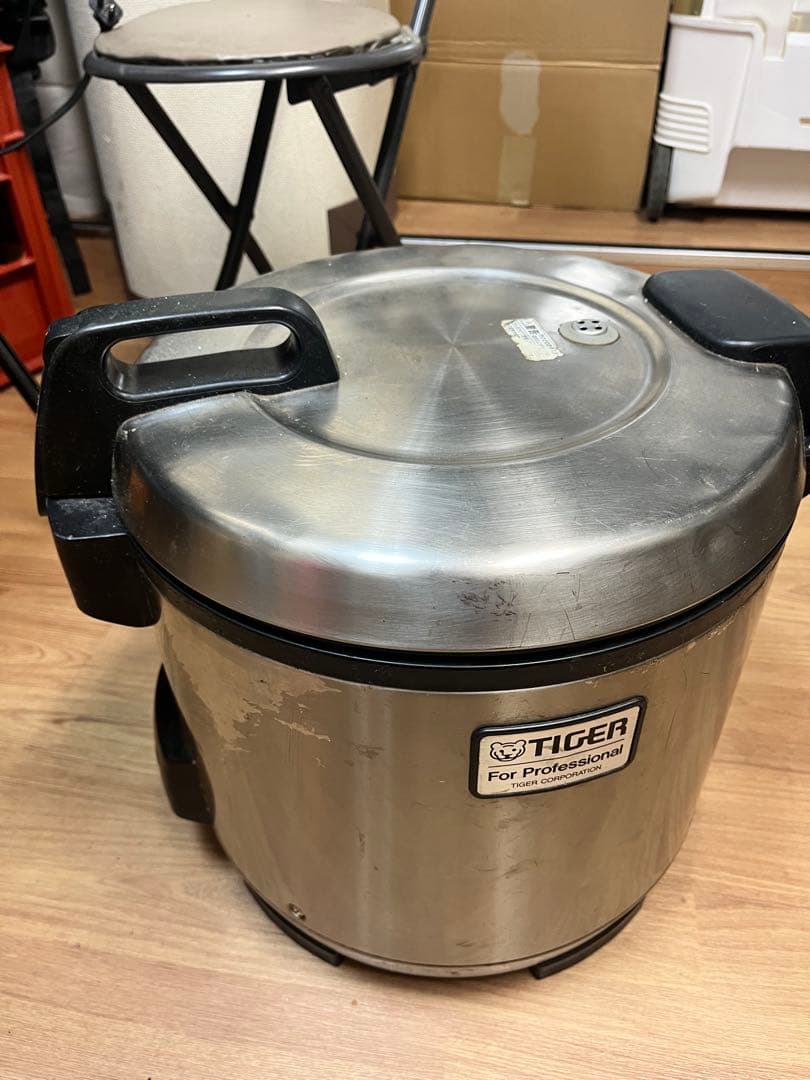 TIGER 業務用炊飯器 ステンレス製
