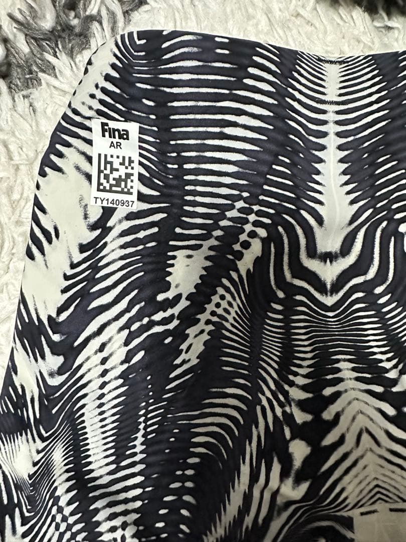 TYR VENZO サイズ26 試合用水着　セット購入可 番号2