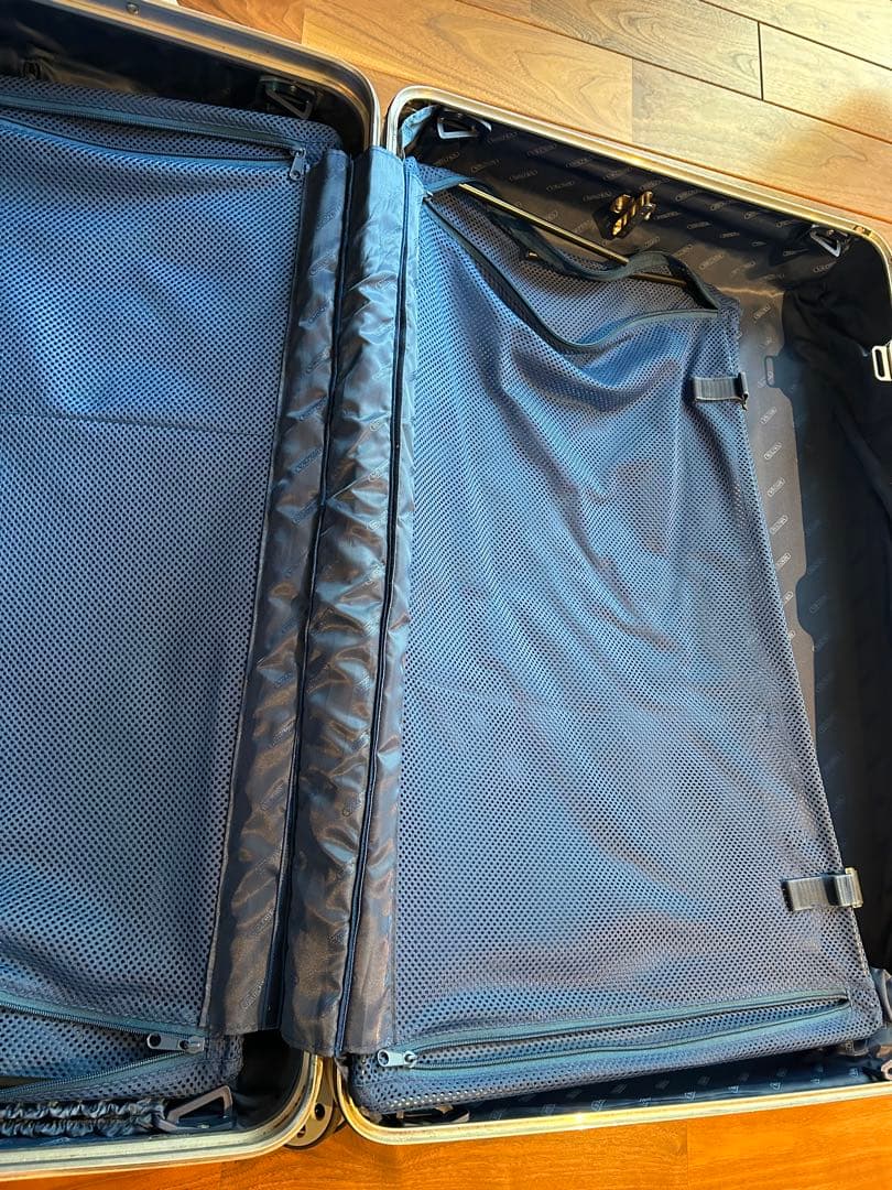 リモワ　RIMOWA トパーズ　アルミ製 シルバーキャリーケース 大型