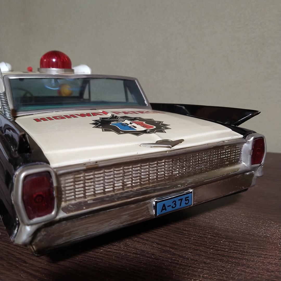 E*S様 ヨネザワ キャデラック パトカー ブリキ