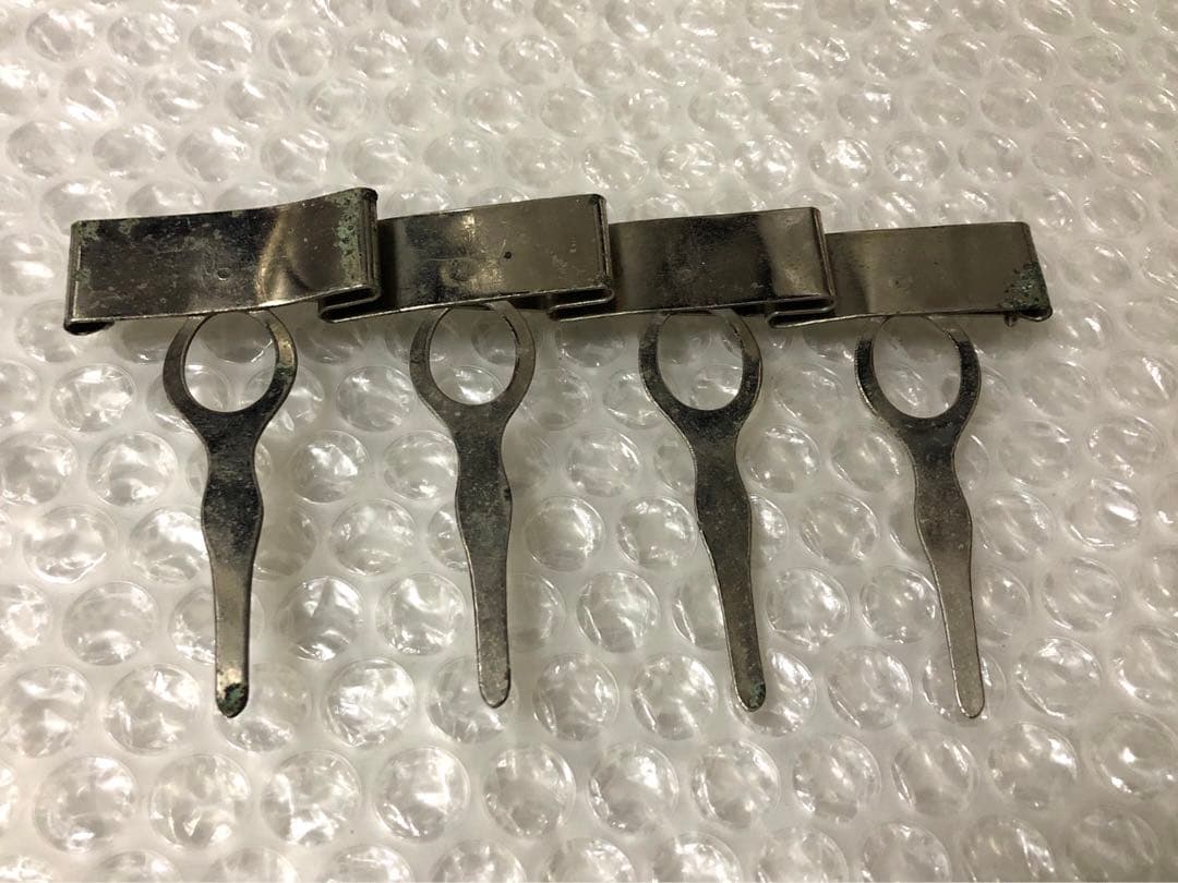 アンティーク 骨董品 戦時中 勲章吊金具 メダル 勲章 日本軍 大日本帝国