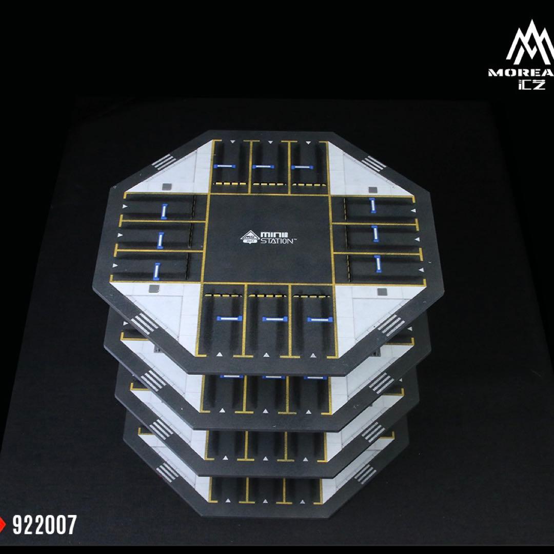 新作 1/64 八角形タワー駐車場 LED照明付き