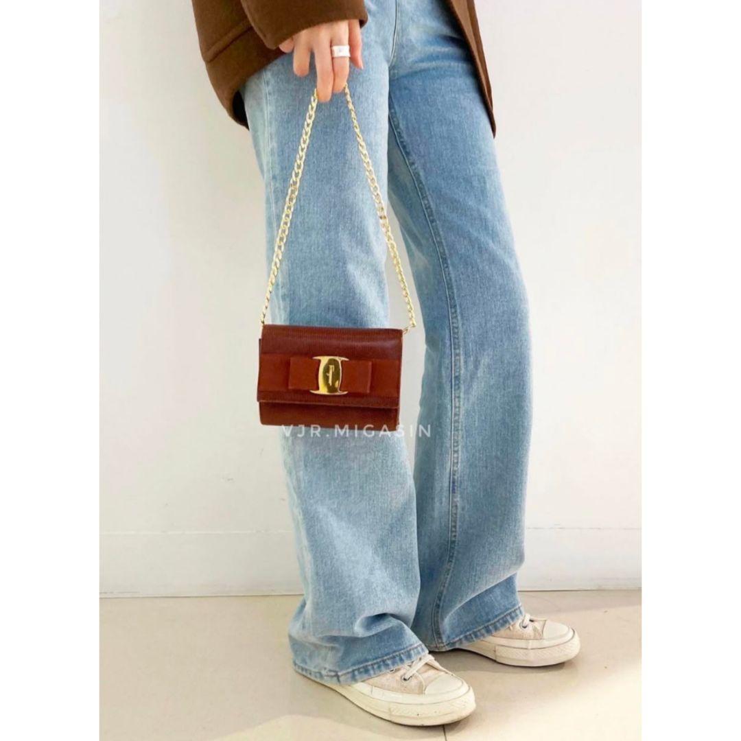 美品✨ Ferragamo ヴァラリボンミニショルダーバッグ 2way 保存袋付