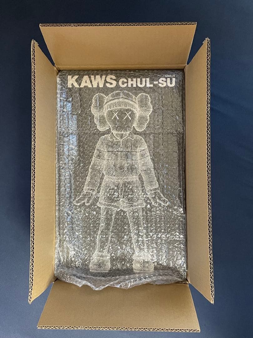 KAWS イカゲーム　チョルス　フィギュア　Squid Game