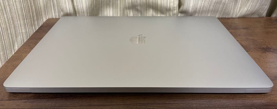 美品MacBook Pro 16インチ TouchBar付き