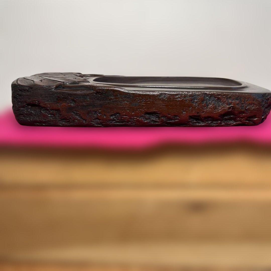 ⭕️赤間硯　龍泉堂　正隆　阿野硯製作所　蔦葉と蔓彫刻硯　珍しく縁内側高　希少硯