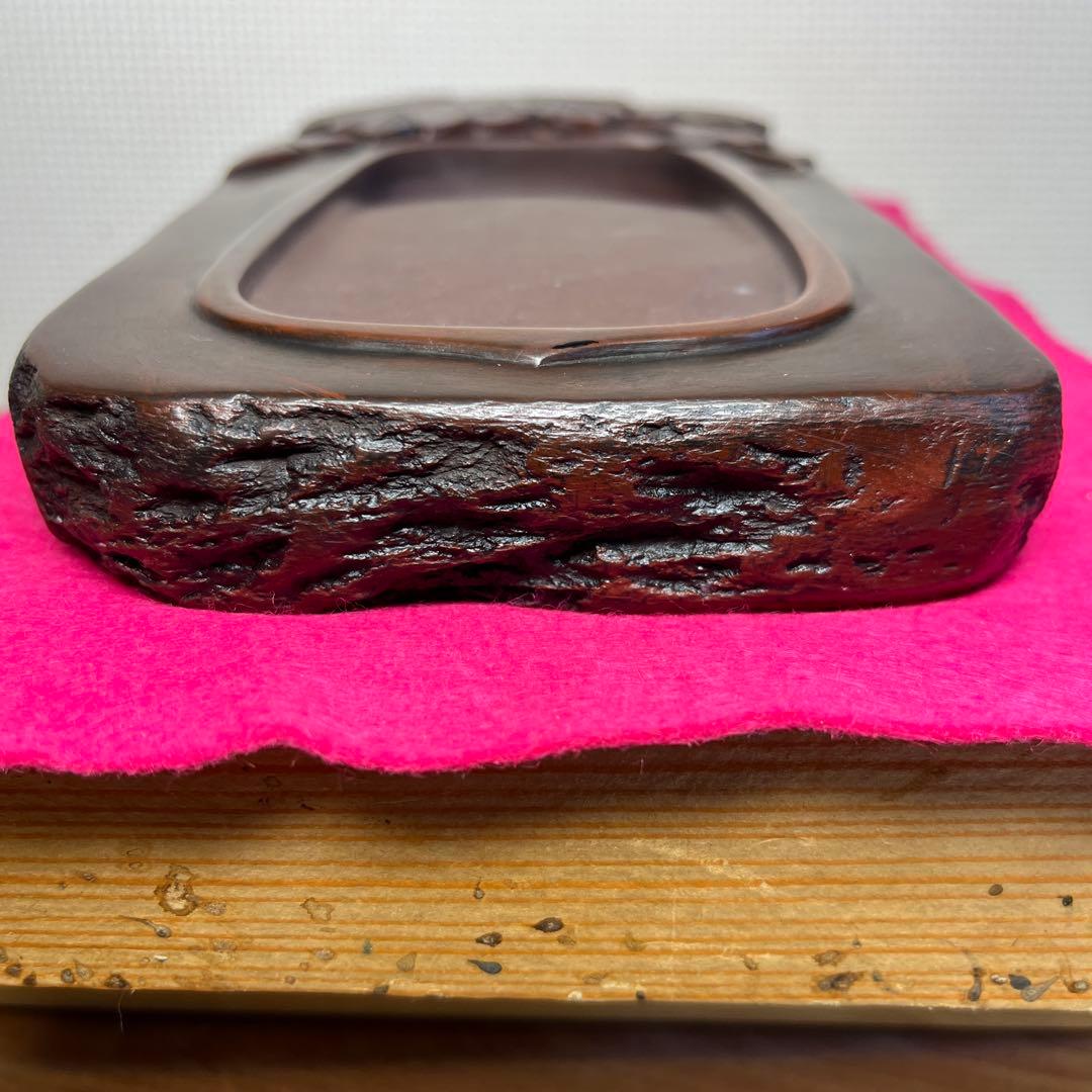 ⭕️赤間硯　龍泉堂　正隆　阿野硯製作所　蔦葉と蔓彫刻硯　珍しく縁内側高　希少硯