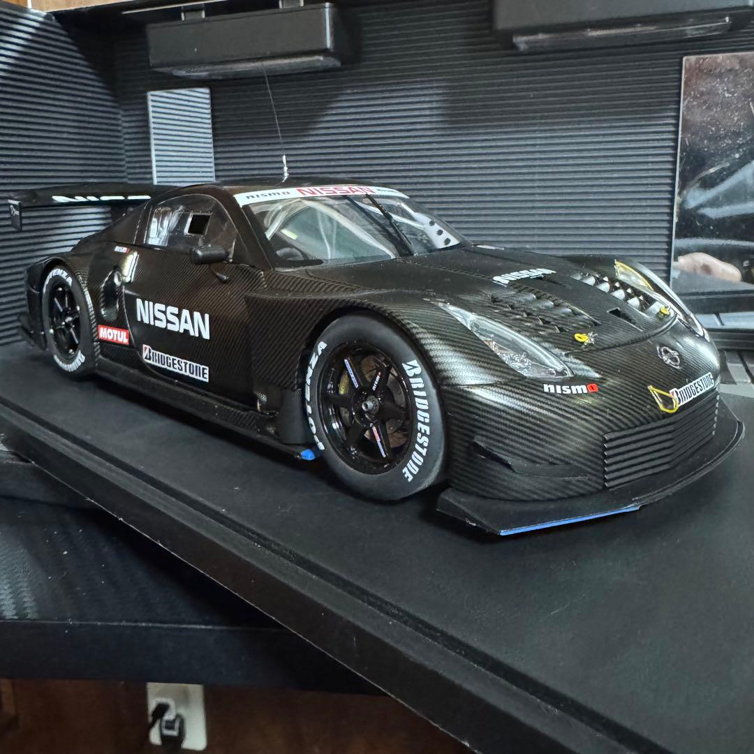 オートアート1/18フェアレディZ 2005 スーパーGTテストカー(ケース付)