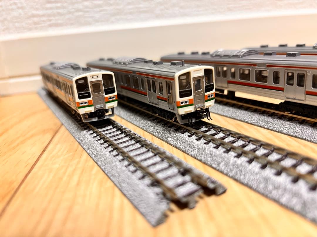 KATO 211系(旧製品)13両　モーター付き