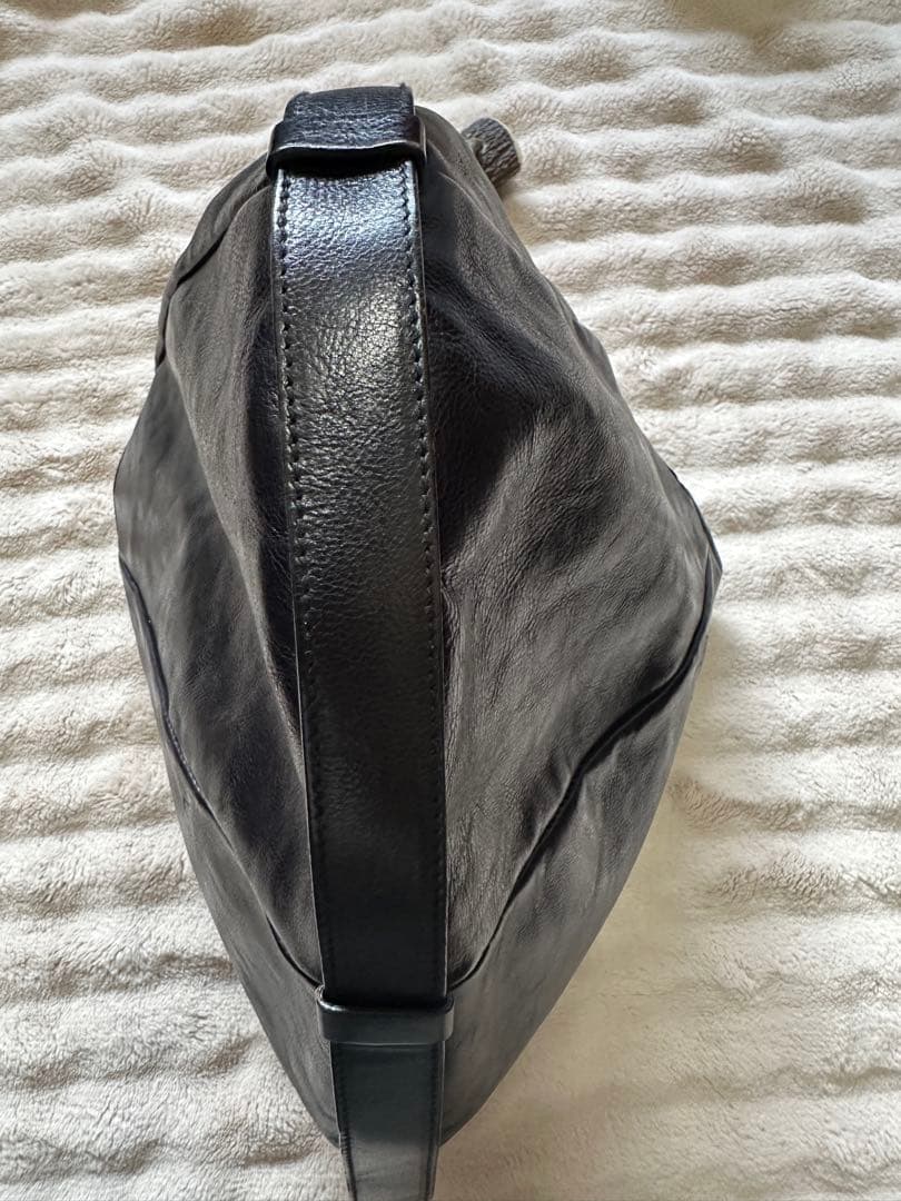 サンローラン　モンバサ