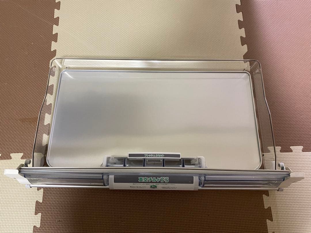 日立 冷蔵庫真空室チルドトビラ　62cm