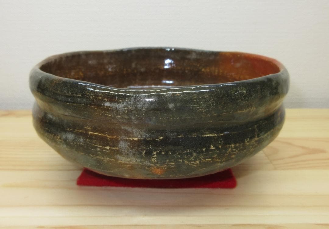 送料込【逢絢亭】茶道具 平茶碗 楽焼 赤楽 小川長楽 共箱入り