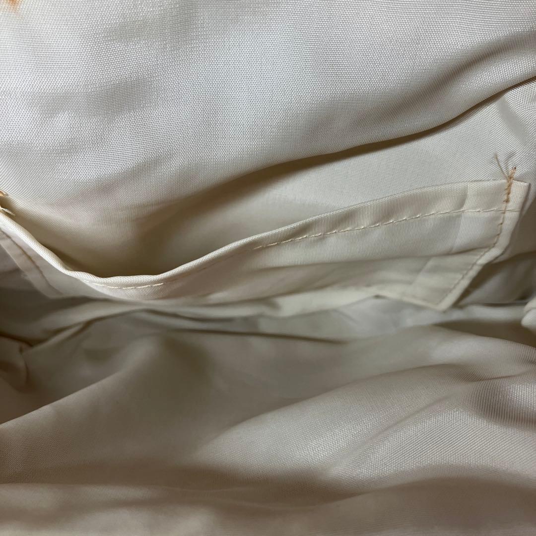 花柄　フラワーモチーフ　パーティーバック　レトロ　アンティーク　ビーズバック