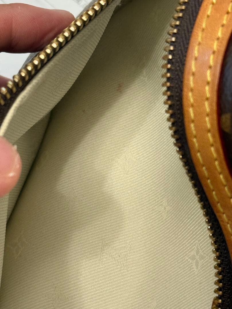 ルイヴィトン　ハイライズ（ショルダーバッグ）