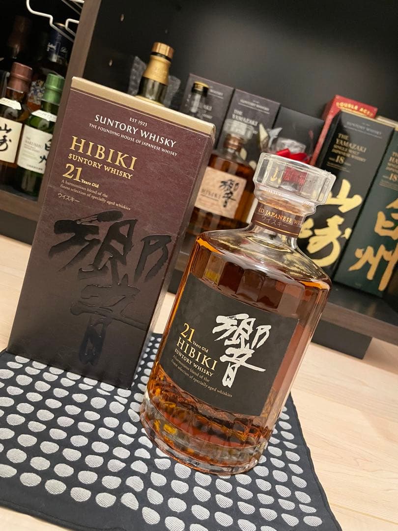 SUNTORY 響21年　 ウイスキー 750ml