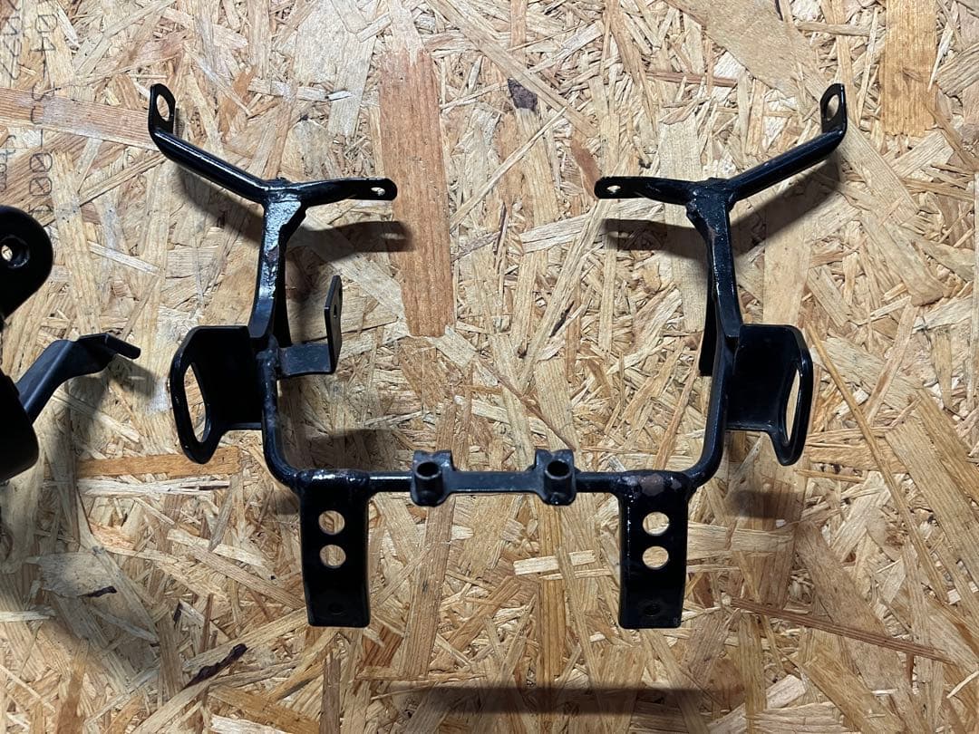 ZRX1200R ライトステー　ヘッドライトリム　送料込み