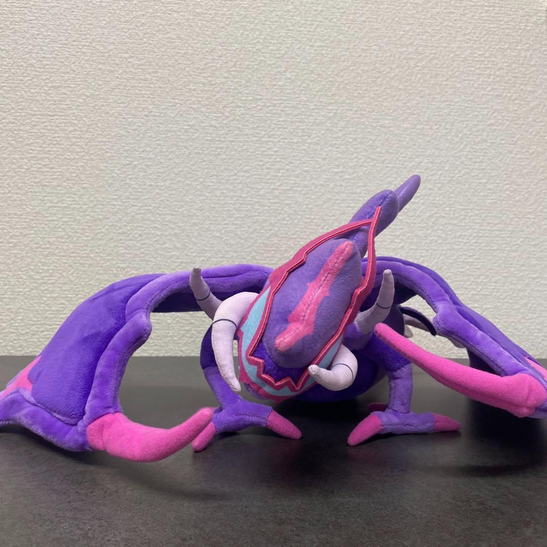 ポケモン　ウルトラビースト　ぬいぐるみ　アーゴヨン