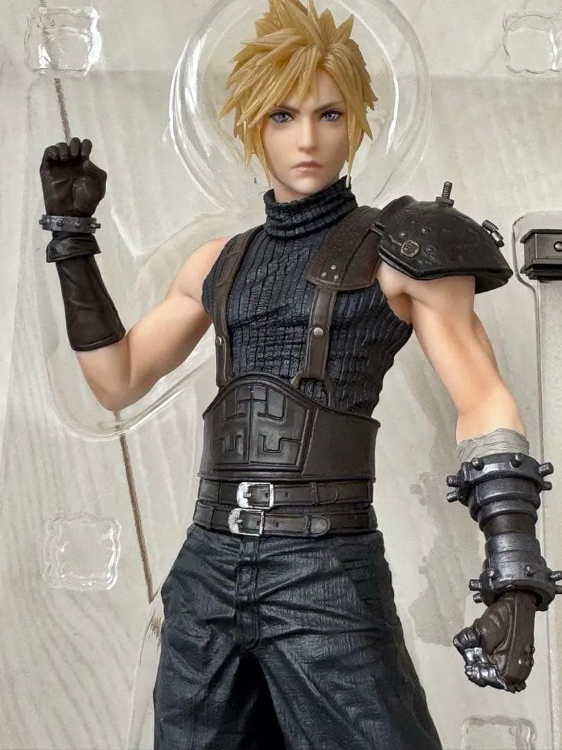 クラウド フィギュア スタティックアーツ ファイナルファンタジー FF7