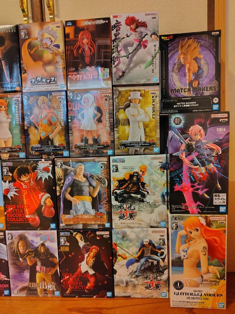 ワンピースなどフィギュアコレクション
