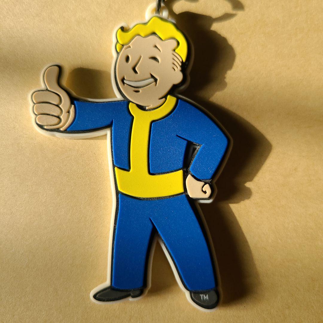 フォールアウト　fallout　Vault Boy ラバーキーホルダー